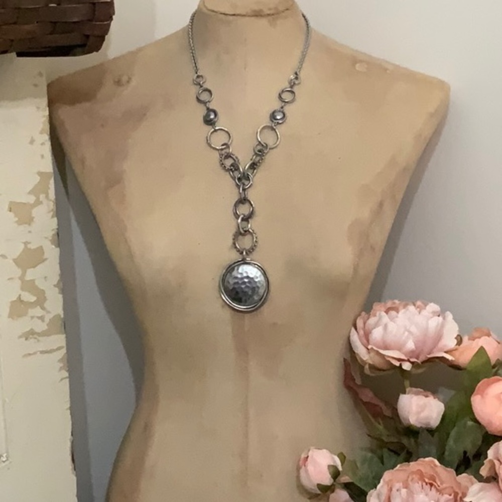 Chico’s necklace